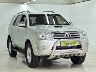 2010 TOYOTA FORTUNER 3.0 D-4D R/BODY AT