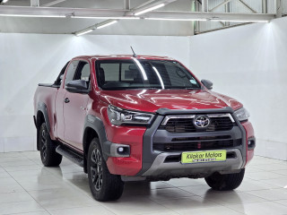2025 TOYOTA HILUX 2.8 GD-6 LEGEND 4X4 6AT X CAB