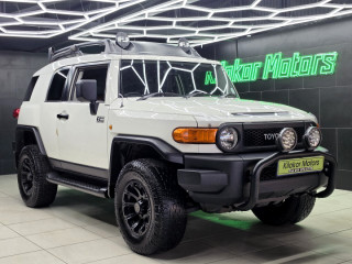 2011 TOYOTA FJ CRUISER 4.0 V6 4X4 AT