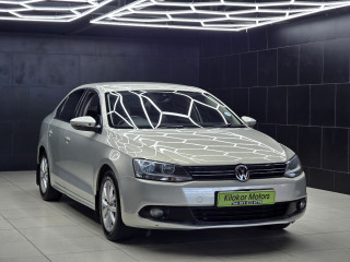 2011 VOLKSWAGEN JETTA 1.6 TDI COMFORTLINE