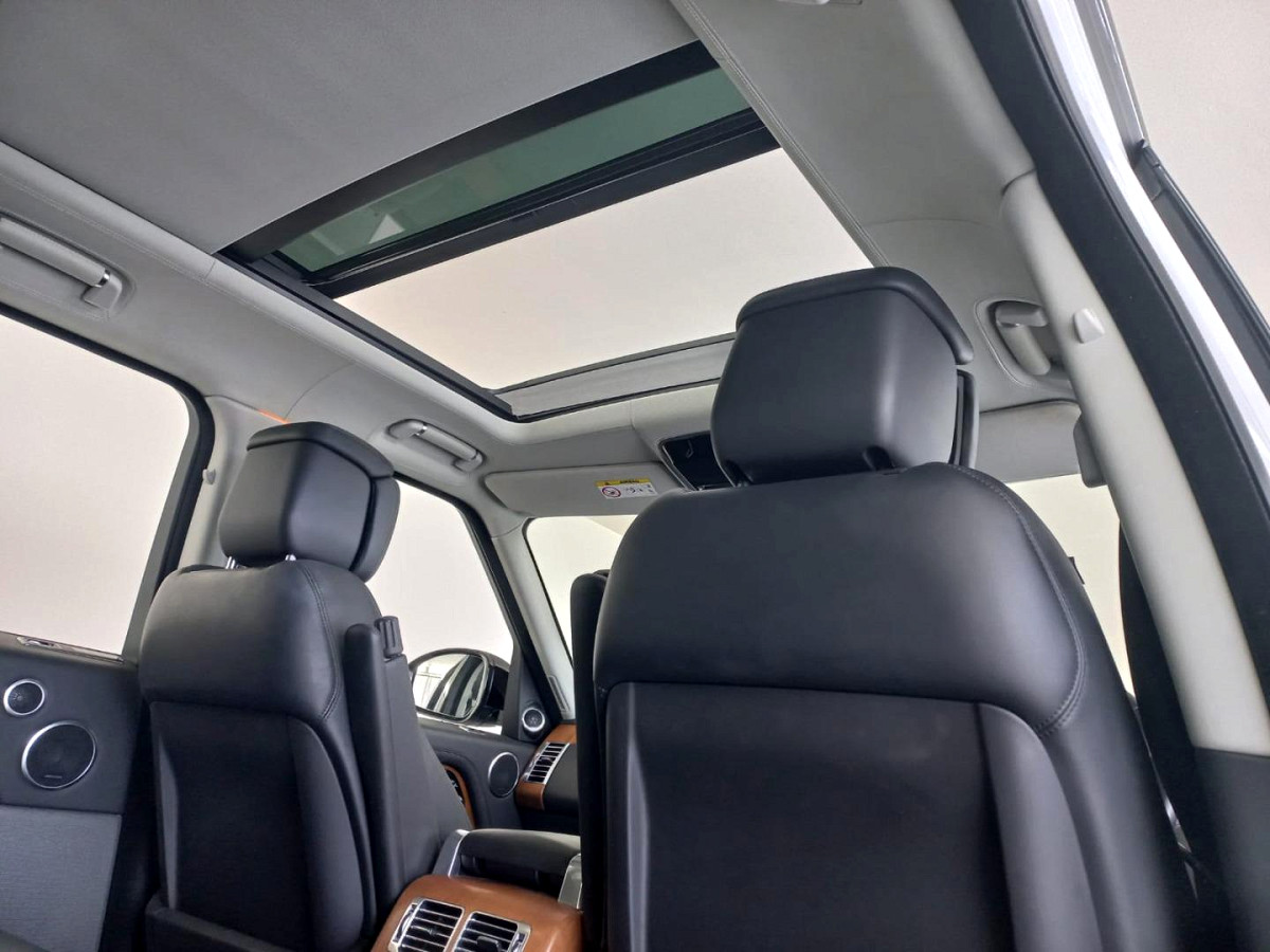 2019 LAND ROVER RANGE ROVER 4.4 D AUTOBIOGRAPHY (250kW)