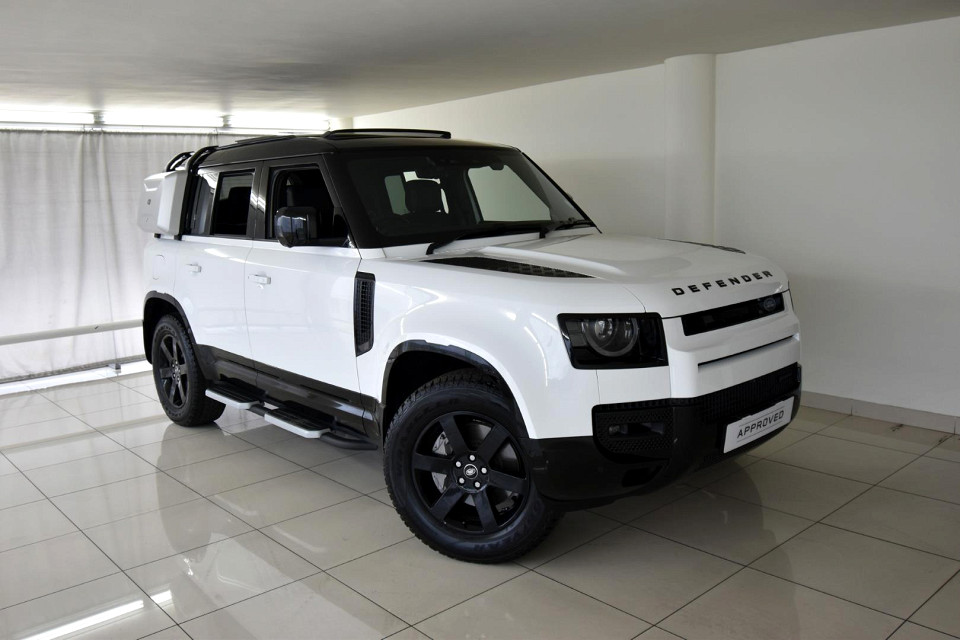 2023 LAND ROVER DEFENDER 110 3.0 D D300 X-DYNAMIC HSE (221kW)