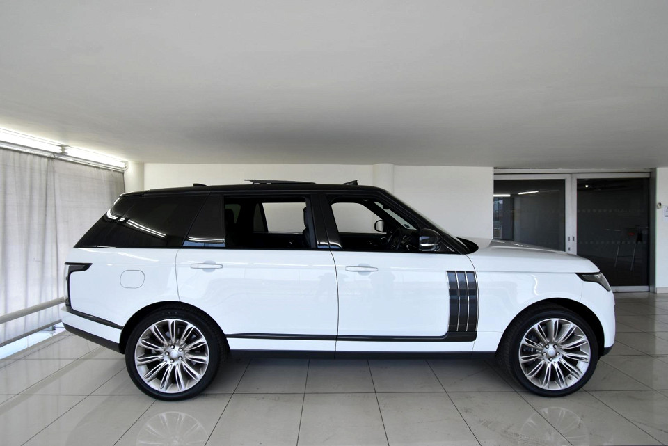 2021 LAND ROVER RANGE ROVER 4.4 D VOGUE SE (250kW)