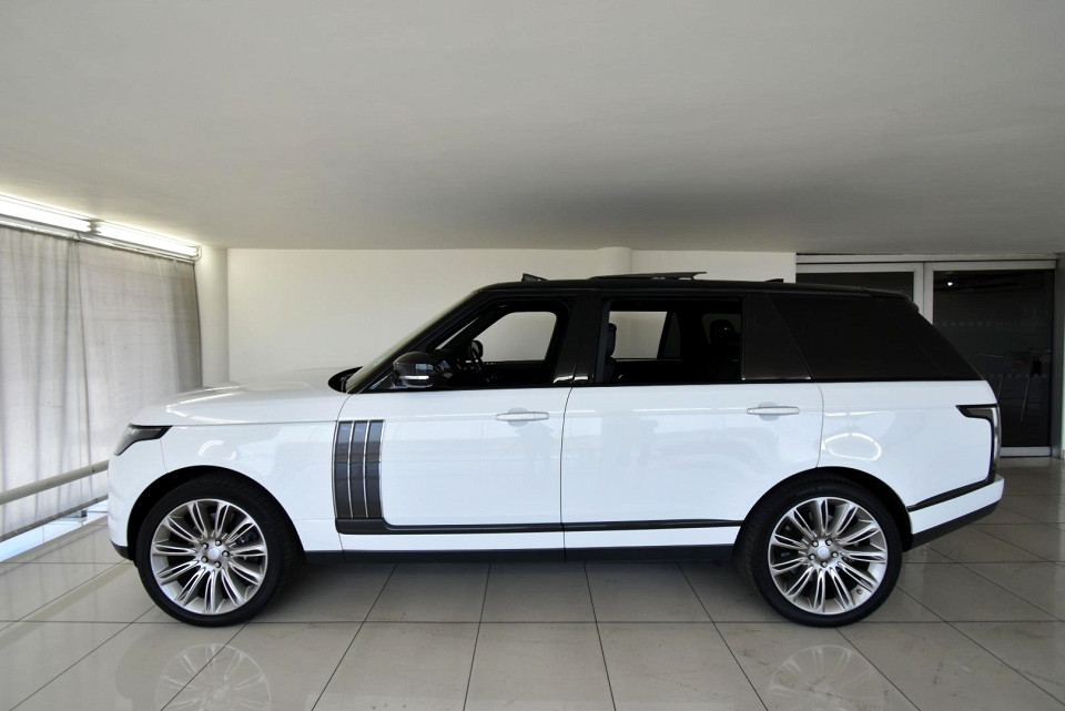 2021 LAND ROVER RANGE ROVER 4.4 D VOGUE SE (250kW)