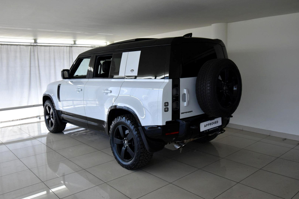 2023 LAND ROVER DEFENDER 110 5.0 P P525 V8 (386kW)