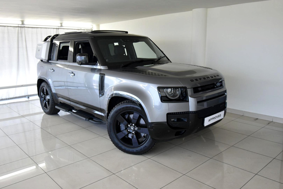 2023 LAND ROVER DEFENDER 110 3.0 D D300 X-DYNAMIC HSE (221kW)