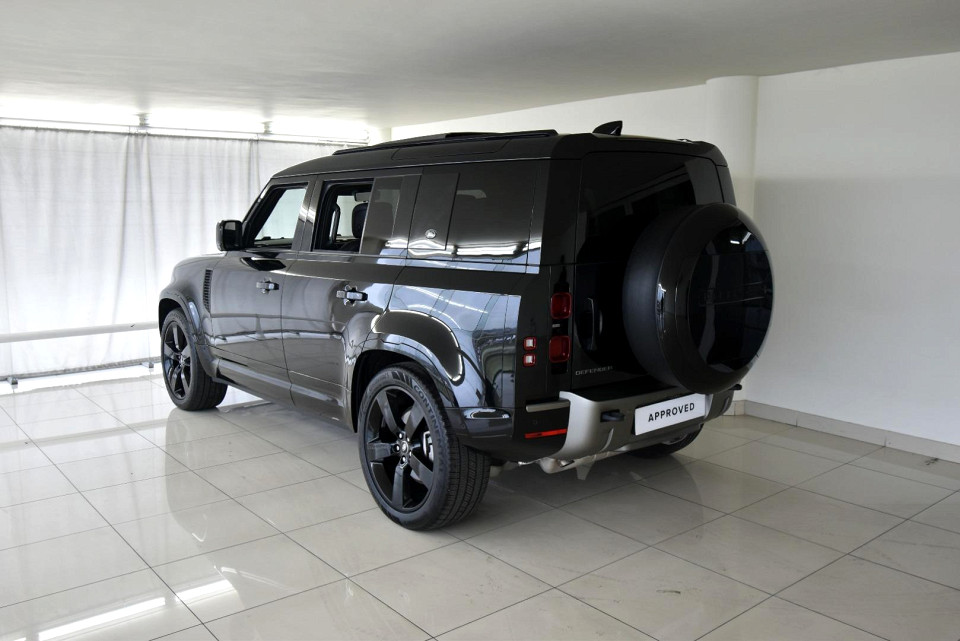 2023 LAND ROVER DEFENDER 110 3.0 D D300 X-DYNAMIC HSE (221kW)