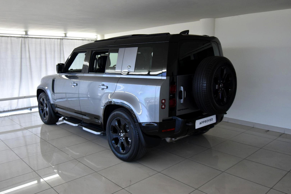 2023 LAND ROVER DEFENDER 110 3.0 D D300 X-DYNAMIC HSE (221kW)