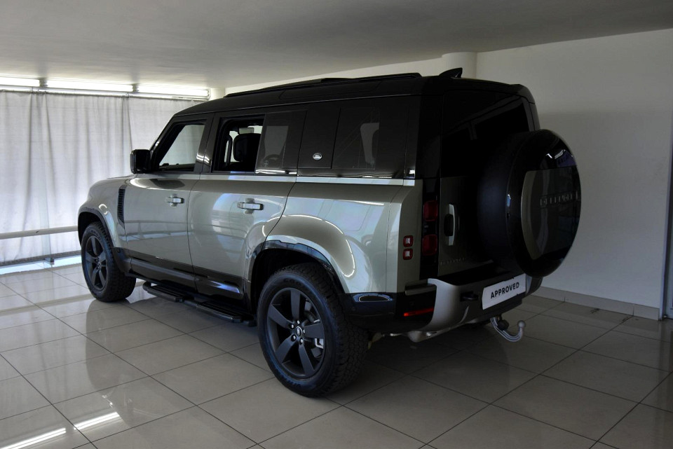 2024 LAND ROVER DEFENDER 110 3.0 D D300 X-DYNAMIC HSE (221kW)