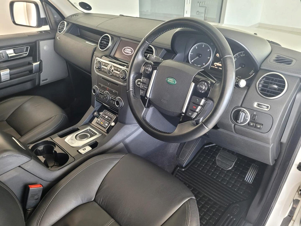 2013 LAND ROVER DISCOVERY 3.0 SD V6 HSE AT
