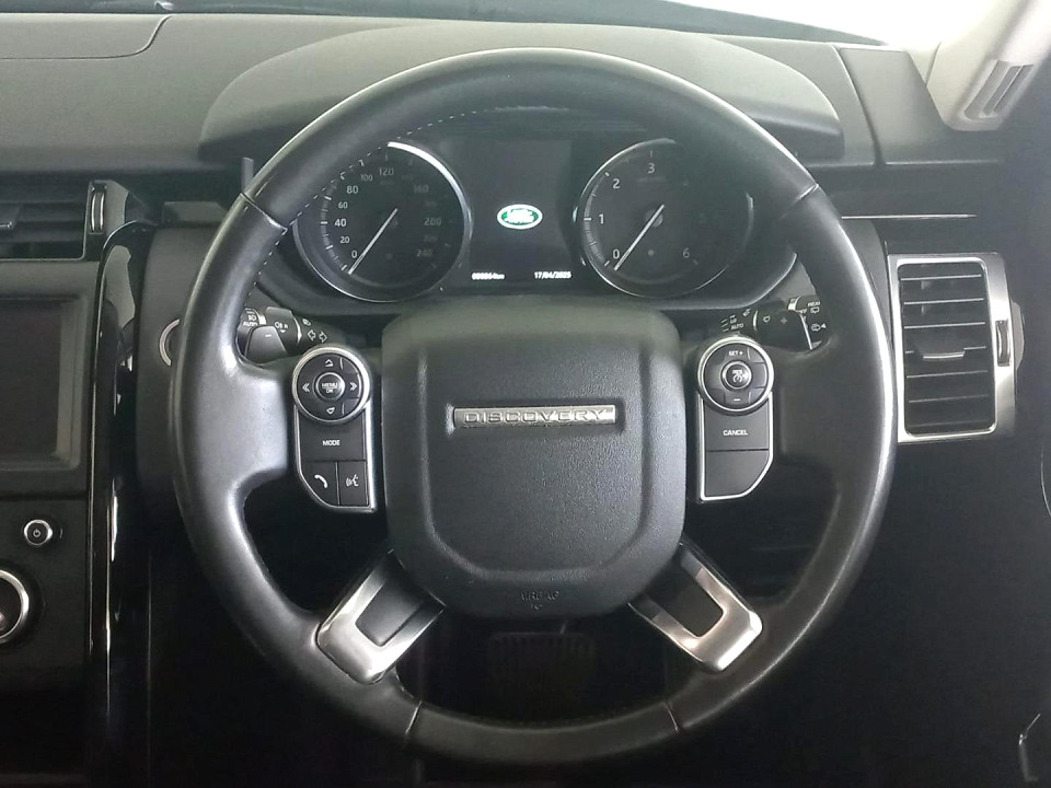 2019 LAND ROVER DISCOVERY 3.0 D SE