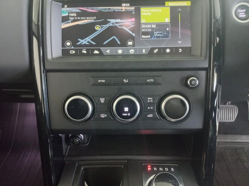 2019 LAND ROVER DISCOVERY 3.0 D SE