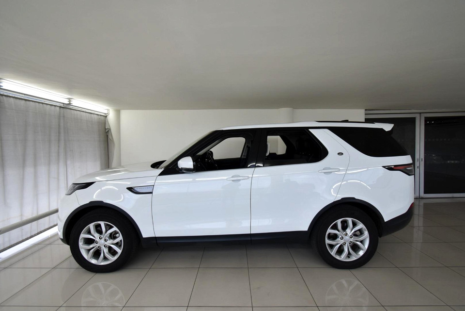 2019 LAND ROVER DISCOVERY 3.0 D SE