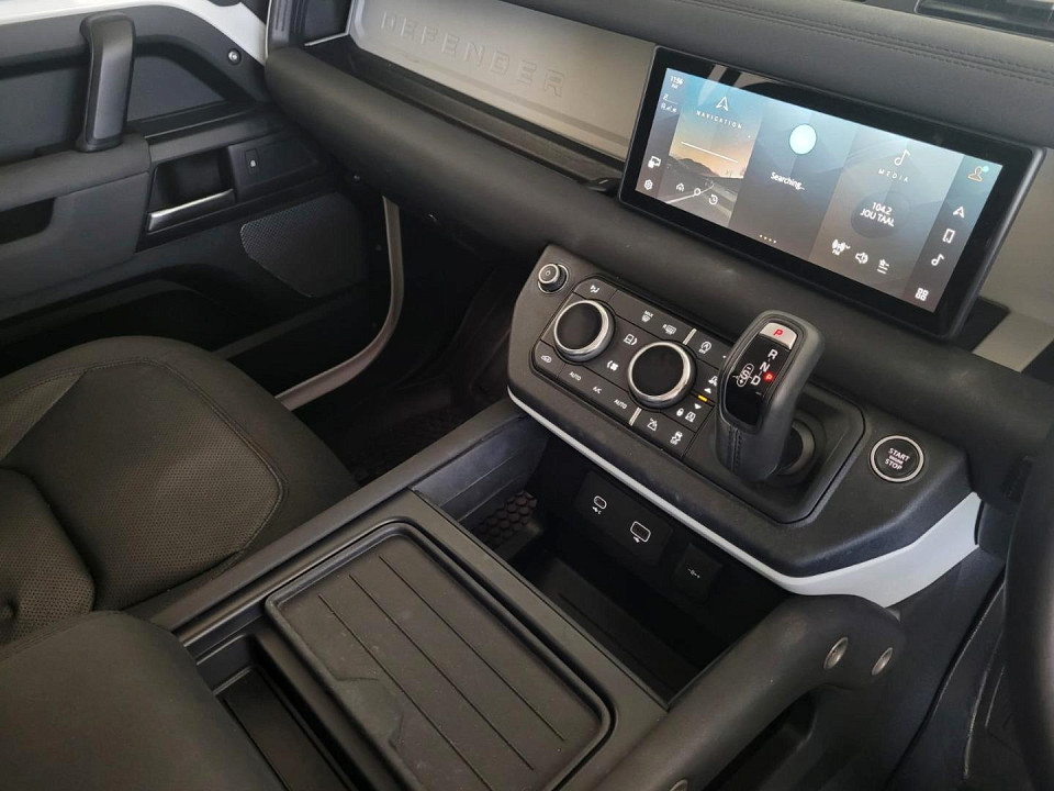 2020 LAND ROVER DEFENDER 110 D240 S (177kW)