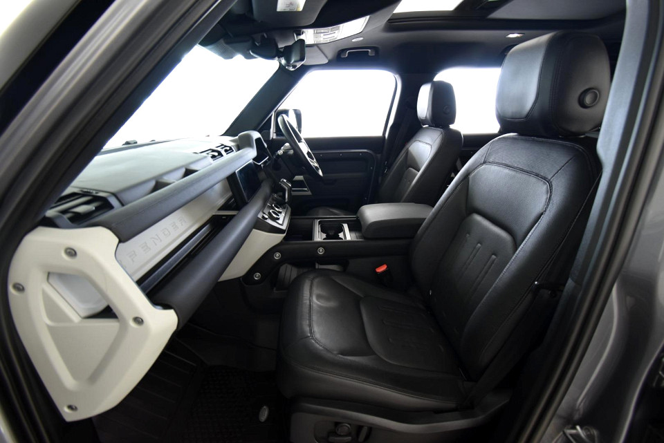 2021 LAND ROVER DEFENDER 110 2.0 D D240 X-DYNAMIC SE (177kW)