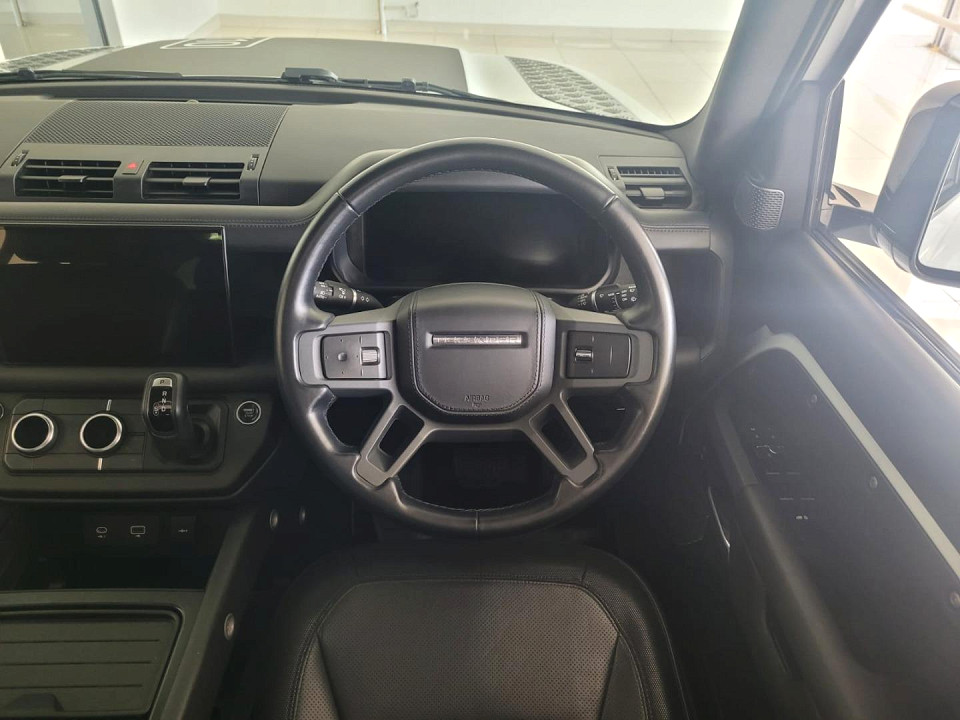 2022 LAND ROVER DEFENDER 110 2.0 D D240 X-DYNAMIC HSE (177kW)