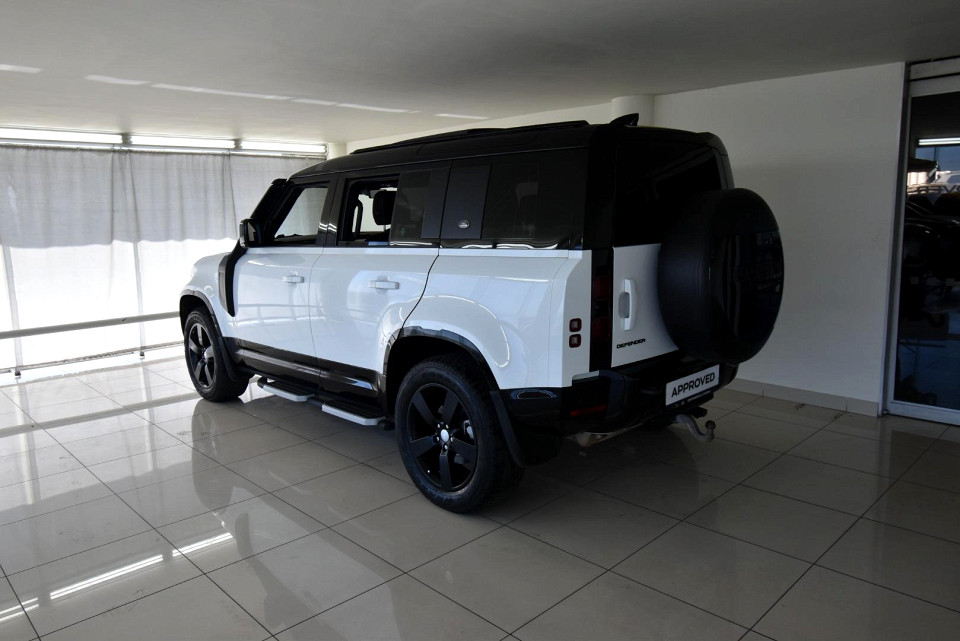 2022 LAND ROVER DEFENDER 110 2.0 D D240 X-DYNAMIC SE (177kW)