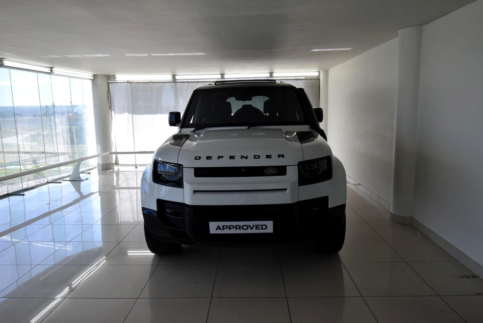 2022 LAND ROVER DEFENDER 110 2.0 D D240 X-DYNAMIC SE (177kW)