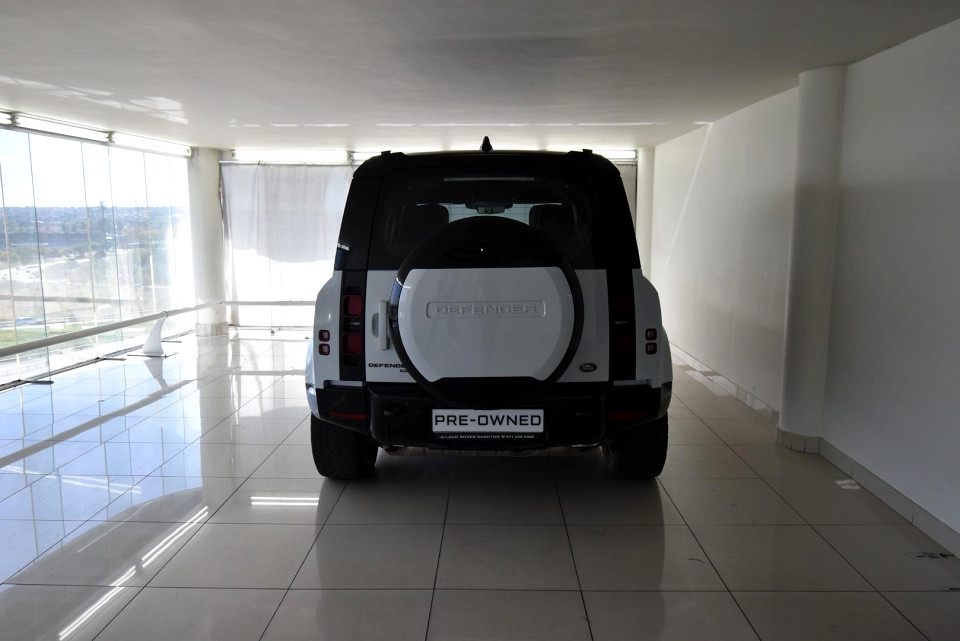 2022 LAND ROVER DEFENDER 110 3.0 D D300 X-DYNAMIC HSE (221kW)