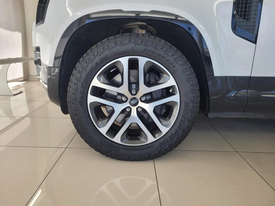 2022 LAND ROVER DEFENDER 110 3.0 D D300 X-DYNAMIC HSE (221kW)