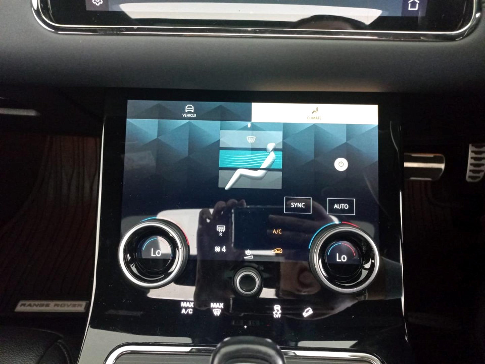 2022 LAND ROVER RANGE ROVER EVOQUE 2.0 D D200 R-DYNAMIC SE (147kW)