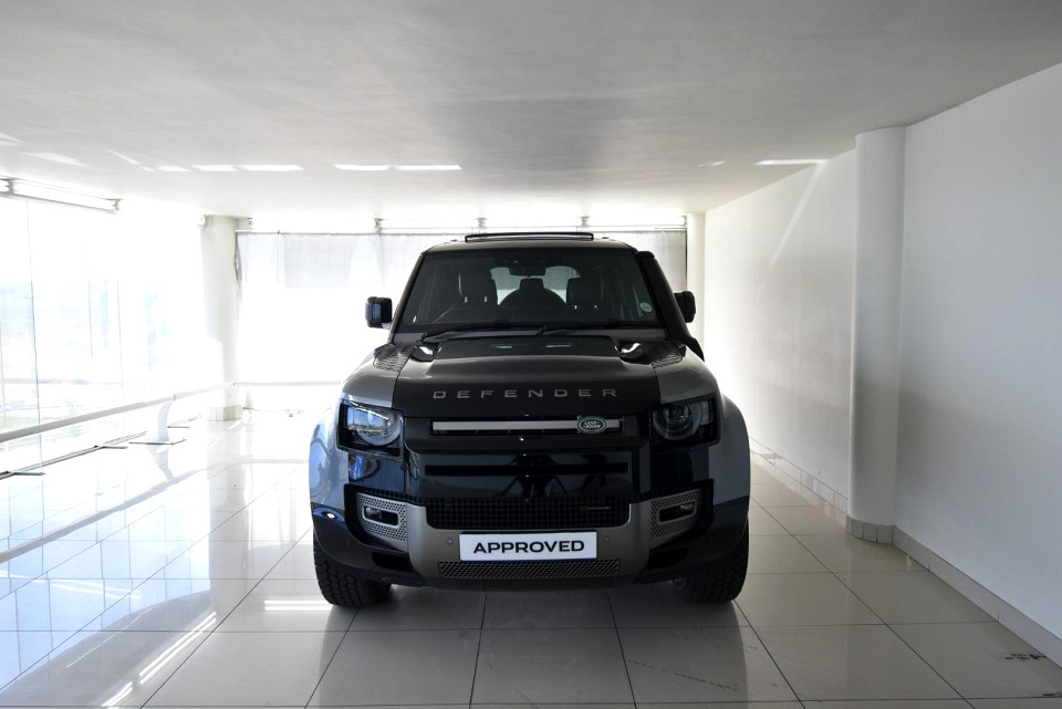 2023 LAND ROVER DEFENDER 110 3.0 D D300 X-DYNAMIC HSE (221kW)