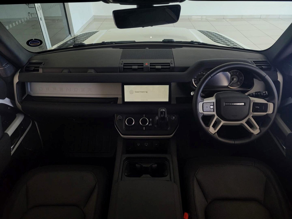 2024 LAND ROVER DEFENDER 90 3.0 D D300 X-DYNAMIC SE (221kW)
