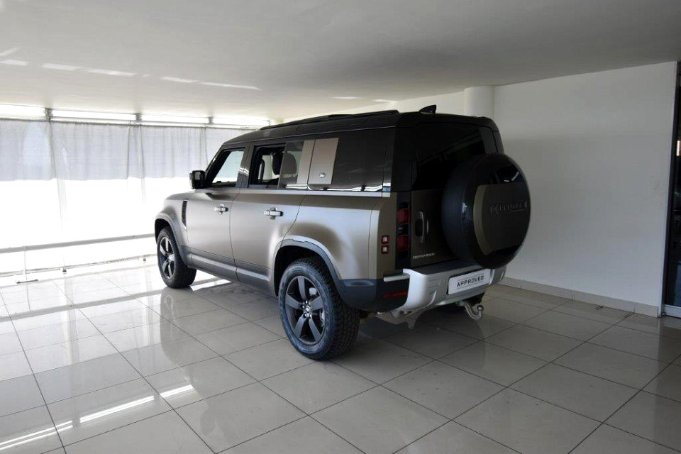 2024 LAND ROVER DEFENDER Defender