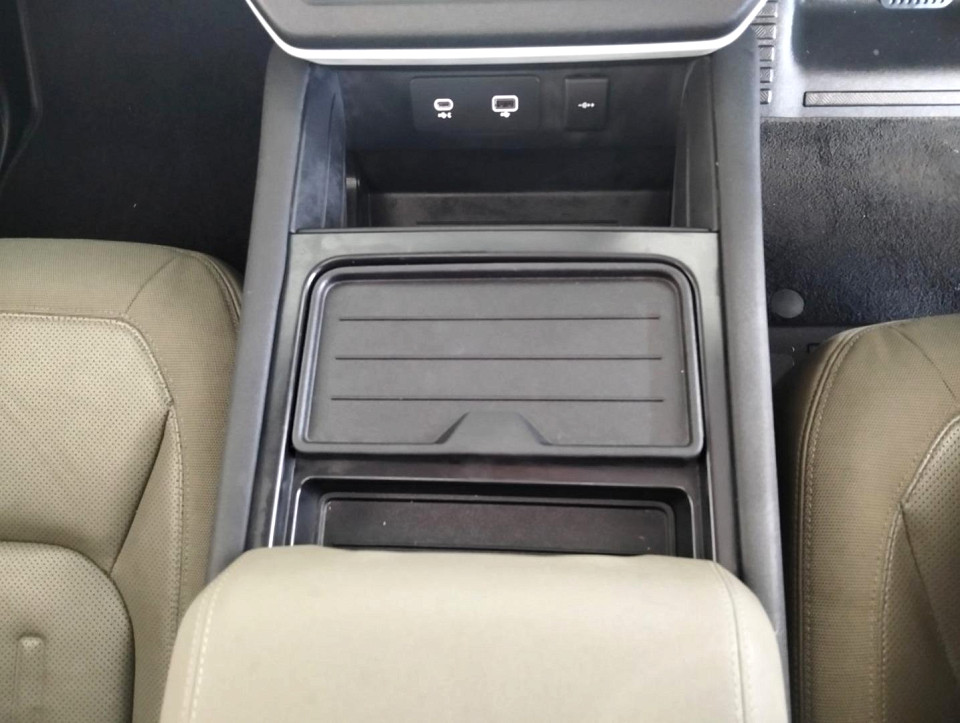 2020 LAND ROVER DEFENDER 110 D240 FIRST EDITION (177kW)