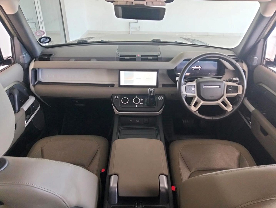 2020 LAND ROVER DEFENDER 110 D240 FIRST EDITION (177kW)