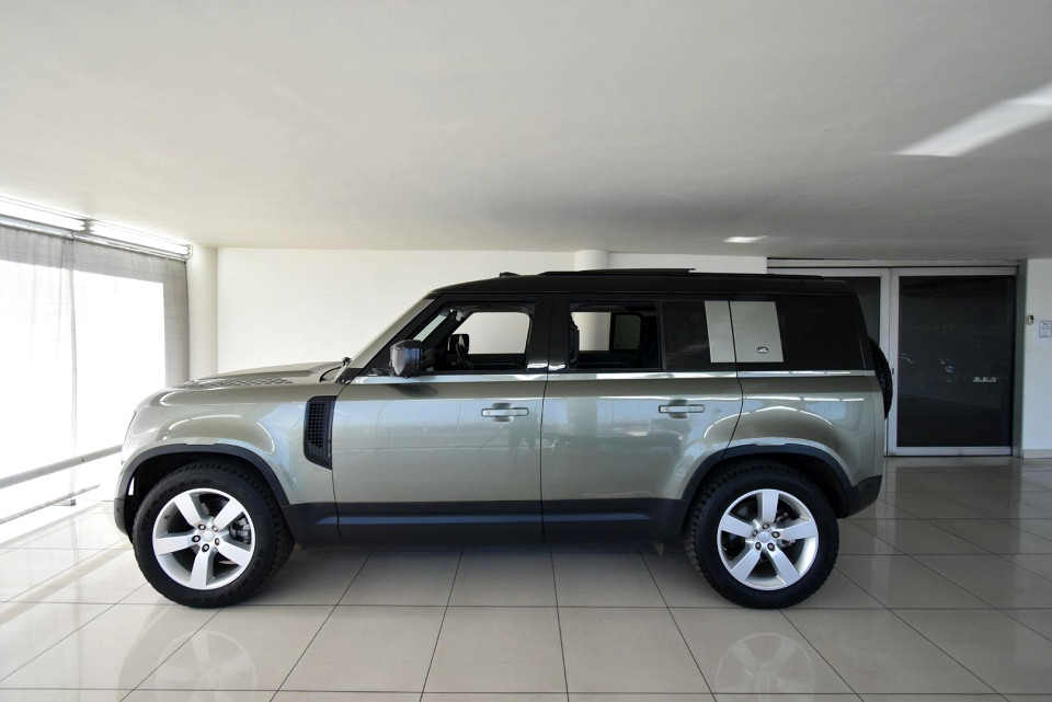 2020 LAND ROVER DEFENDER 110 D240 FIRST EDITION (177kW)