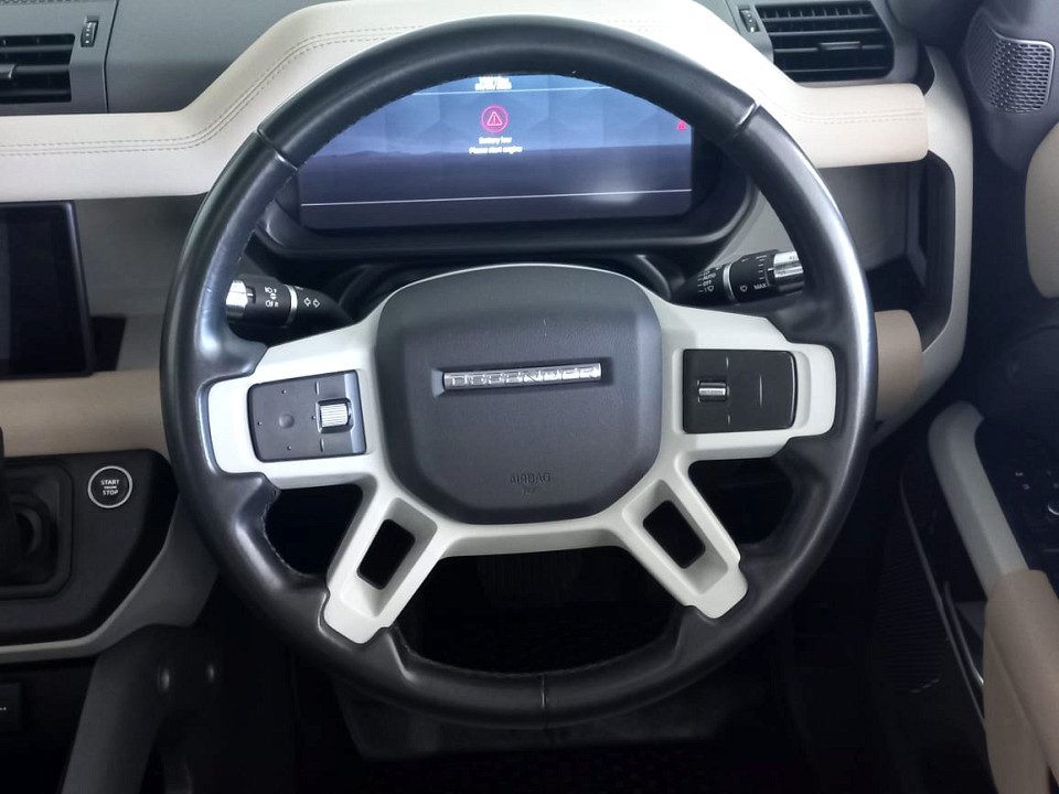 2021 LAND ROVER DEFENDER 110 D240 SE (177kW)