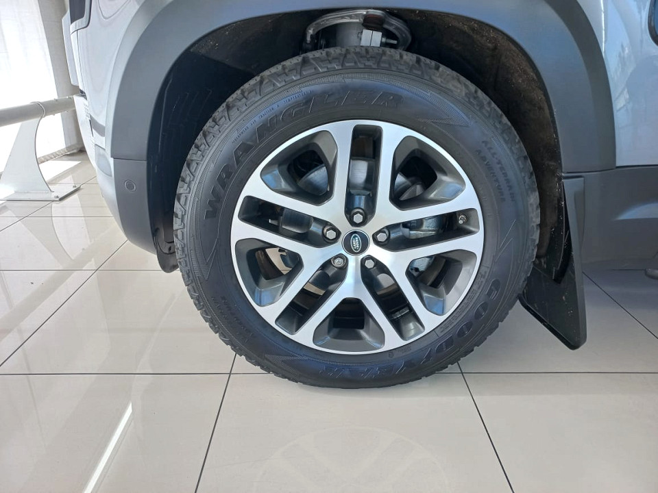 2021 LAND ROVER DEFENDER 110 D240 SE (177kW)