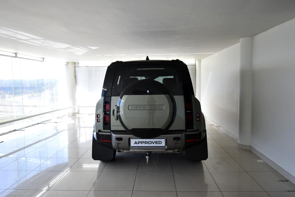 2025 LAND ROVER DEFENDER Defender