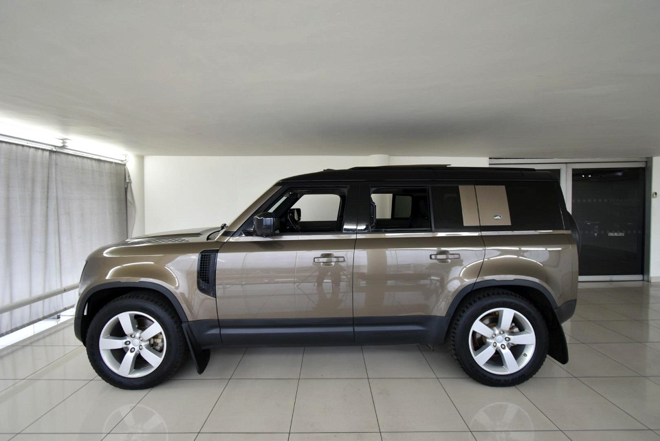 2020 LAND ROVER DEFENDER 110 D240 FIRST EDITION (177kW)