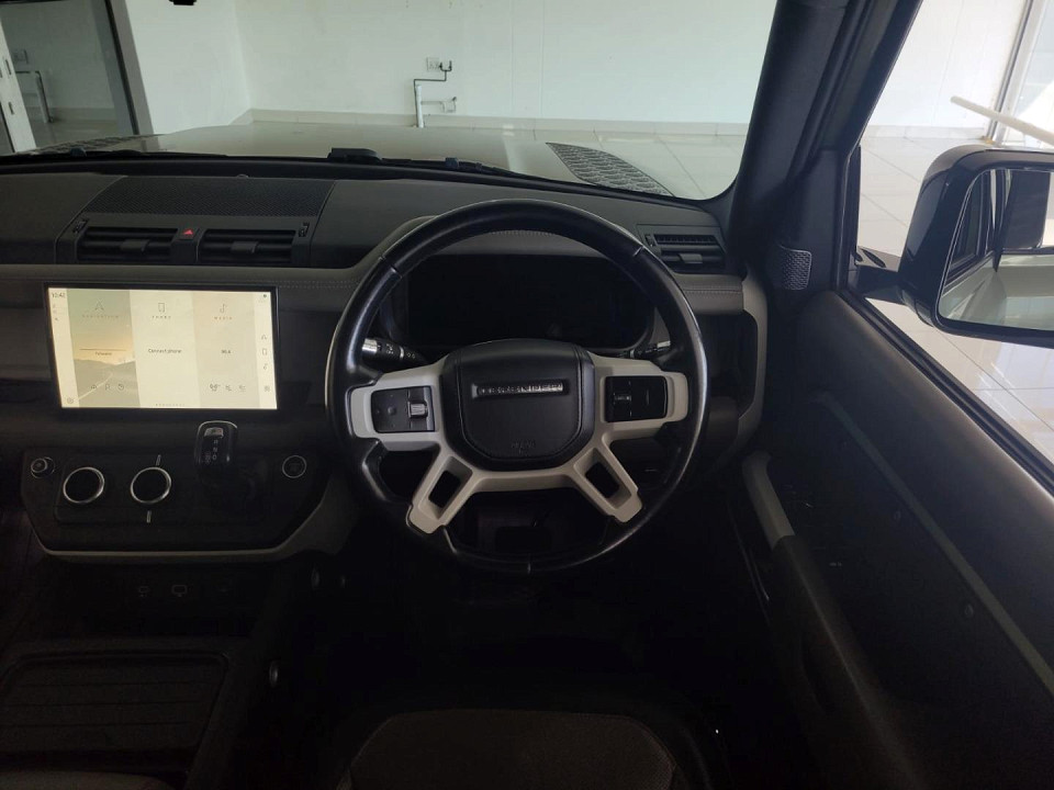 2021 LAND ROVER DEFENDER 110 3.0 D D300 X-DYNAMIC HSE (221kW)
