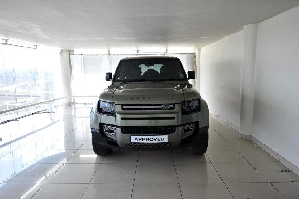 2021 LAND ROVER DEFENDER 110 3.0 D D300 X-DYNAMIC HSE (221kW)