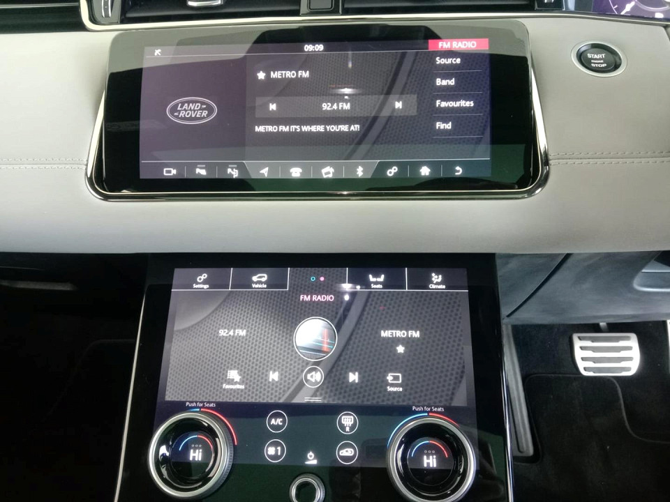 2021 LAND ROVER RANGE ROVER EVOQUE 2.0 D D180 FIRST EDITION (132kW)