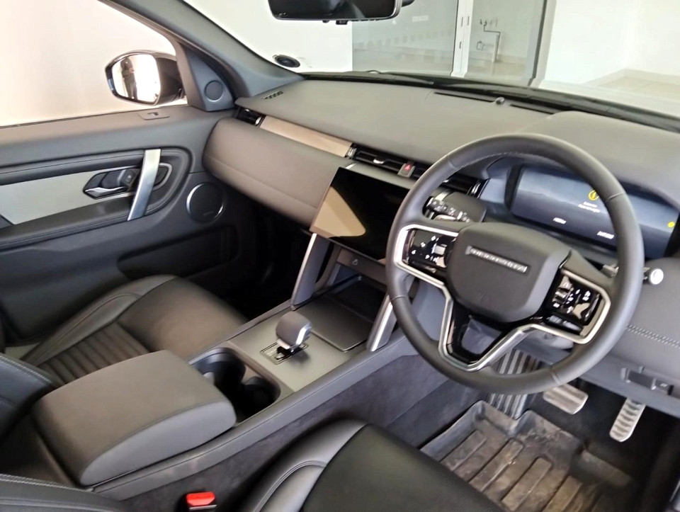 2024 LAND ROVER DISCOVERY SPORT D200 DYNAMIC SE AWD (146kW)