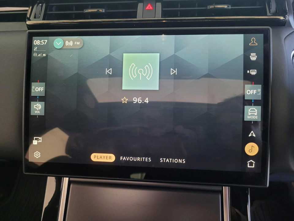 2024 LAND ROVER RANGE ROVER VELAR 2.0 D200 DYNAMIC HSE (147kW)