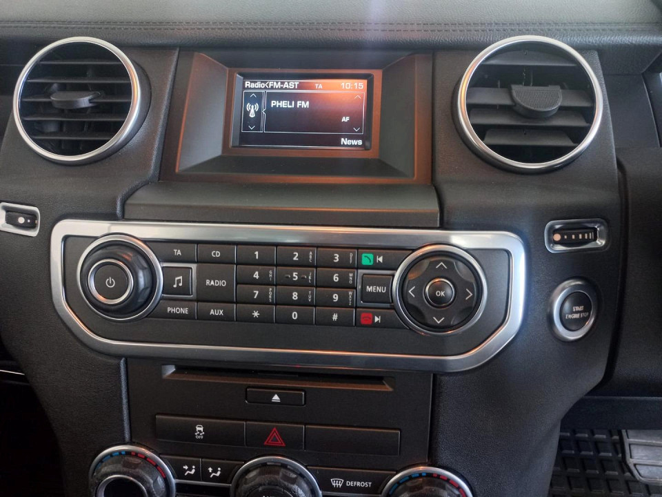 2013 LAND ROVER DISCOVERY 3.0 SD V6 BLACK EDITION