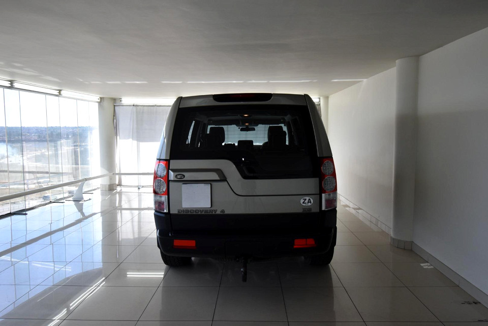 2013 LAND ROVER DISCOVERY 3.0 SD V6 BLACK EDITION