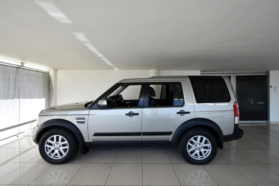 2013 LAND ROVER DISCOVERY 3.0 SD V6 BLACK EDITION