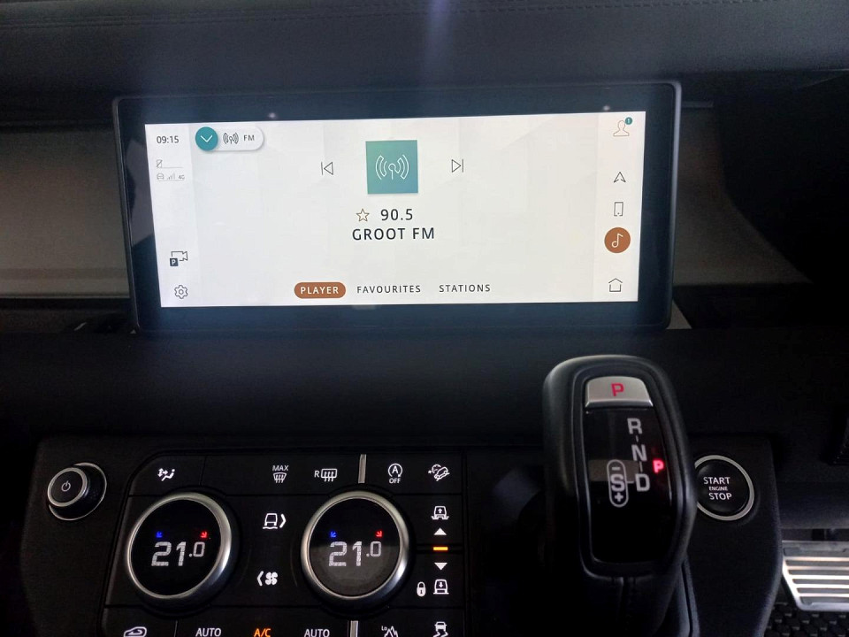 2020 LAND ROVER DEFENDER 110 D240 SE (177kW)