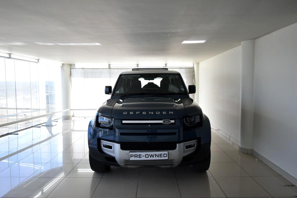 2020 LAND ROVER DEFENDER 110 D240 SE (177kW)