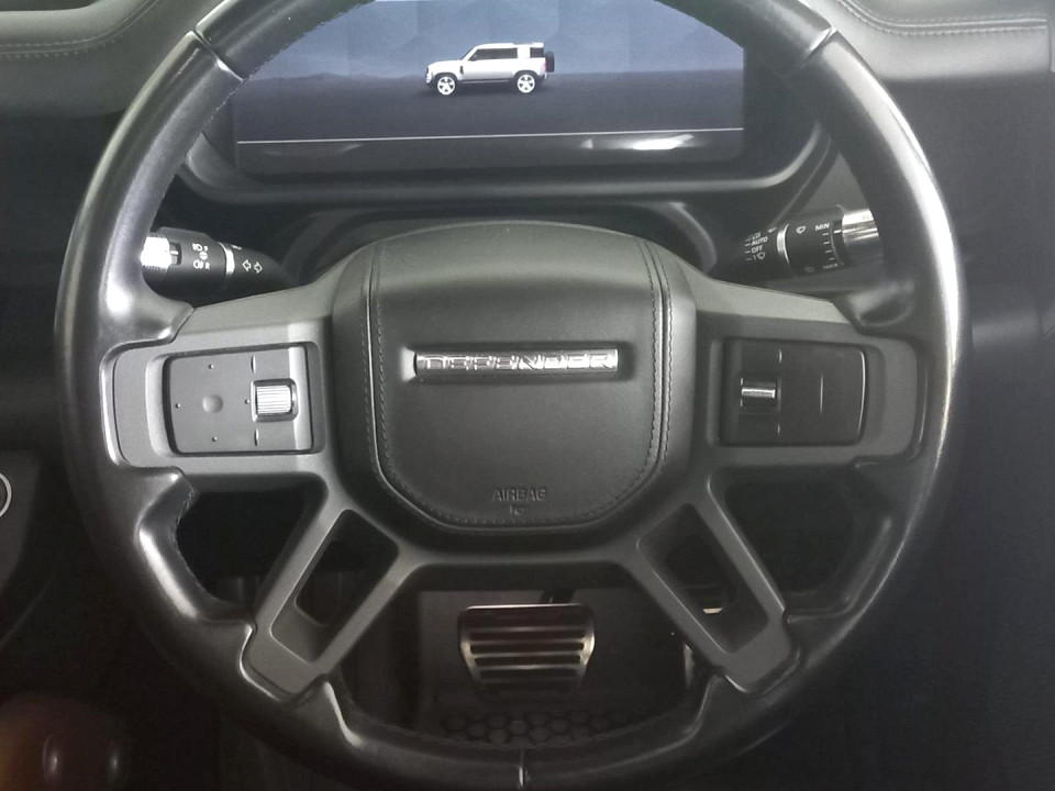 2021 LAND ROVER DEFENDER 110 3.0 D D300 X (221kW)