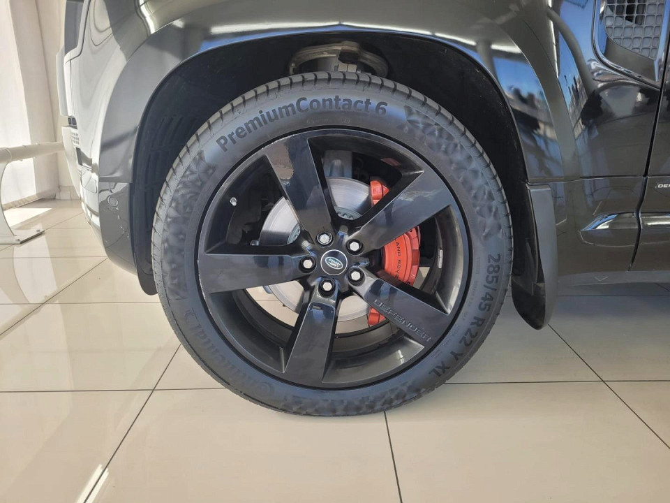 2021 LAND ROVER DEFENDER 110 3.0 D D300 X (221kW)