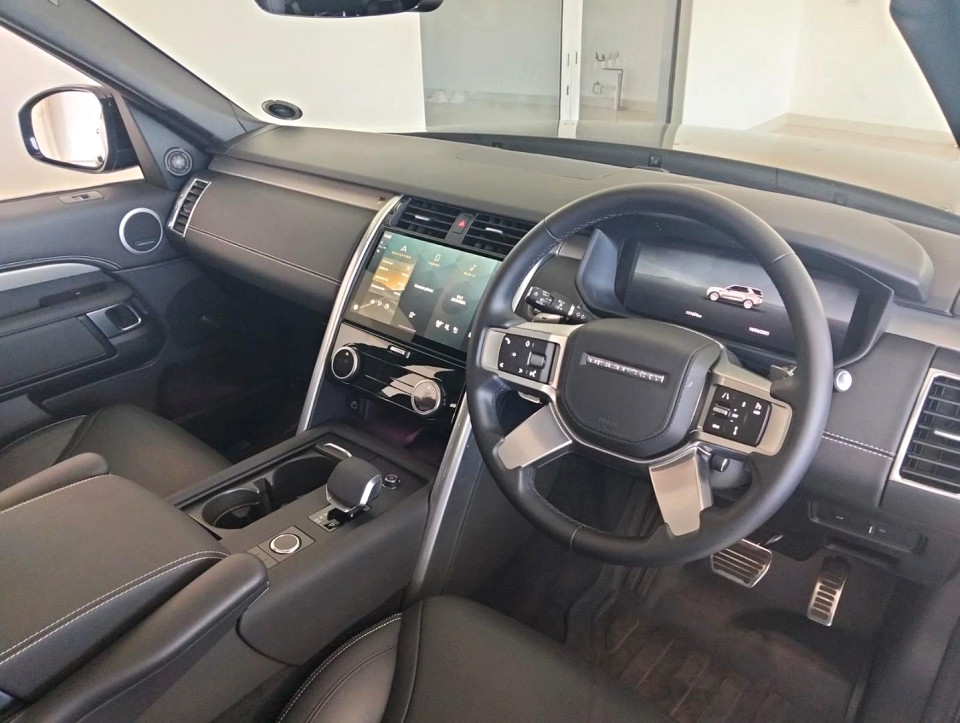 2025 LAND ROVER DISCOVERY Discovery