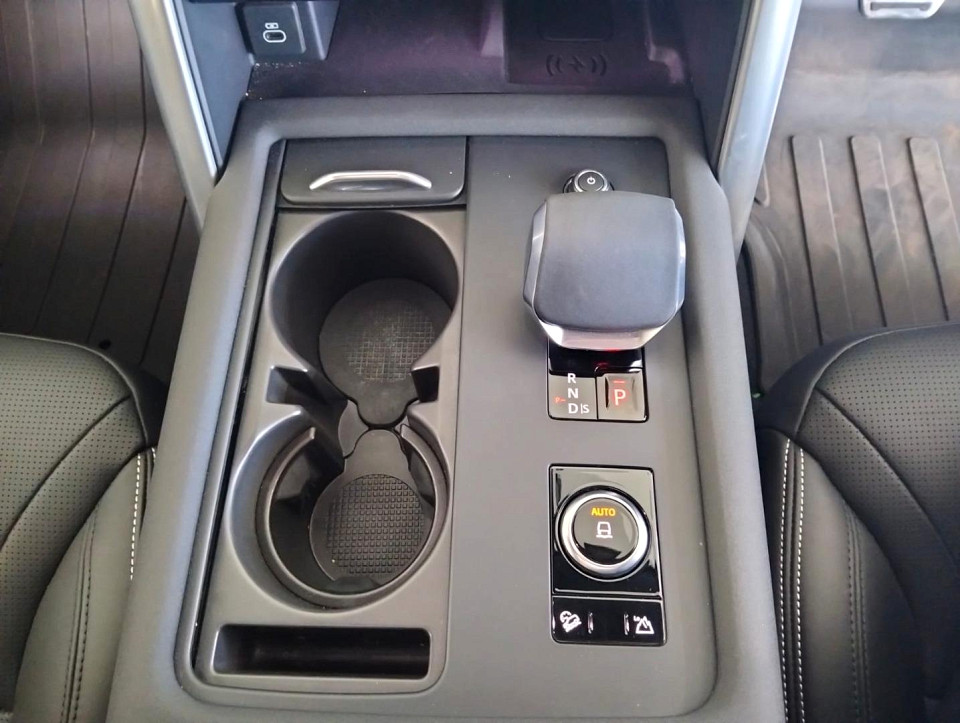 2025 LAND ROVER DISCOVERY Discovery