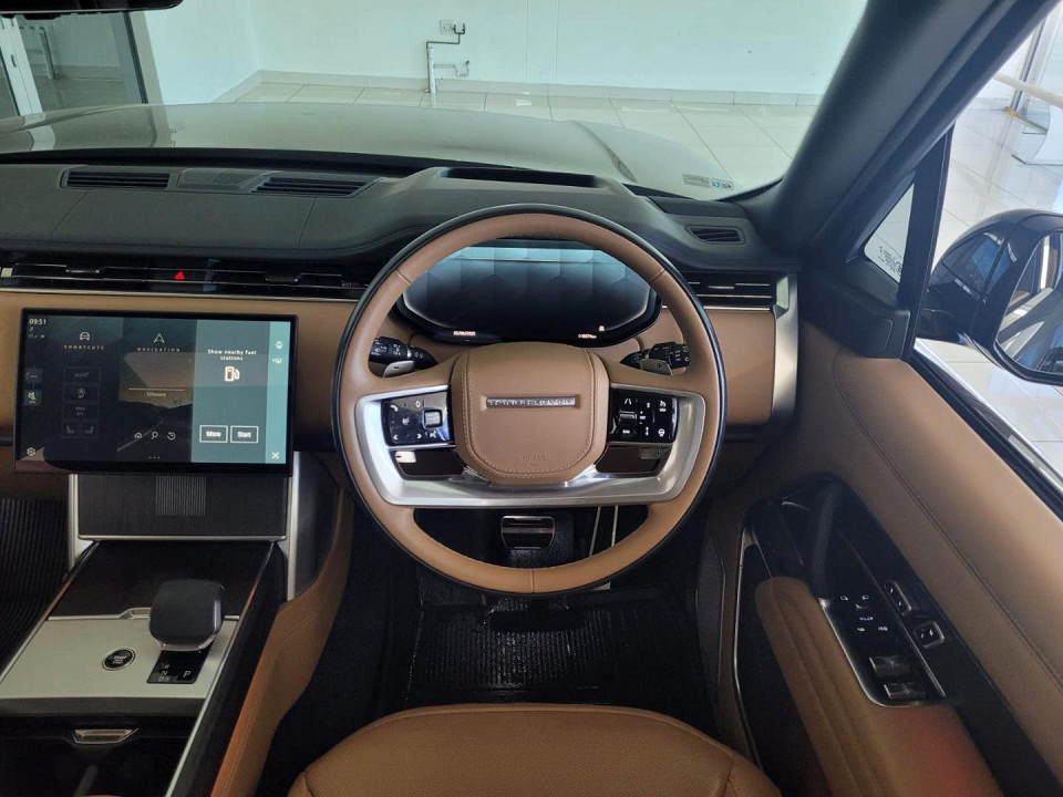2025 LAND ROVER RANGE ROVER D350 AUTOBIOGRAPHY SWB (258kW)